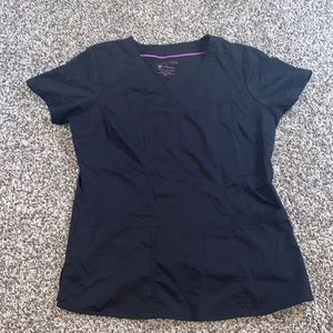 Black scrub top. 2 front pockets. Purple label by healing hands. Stretchy
